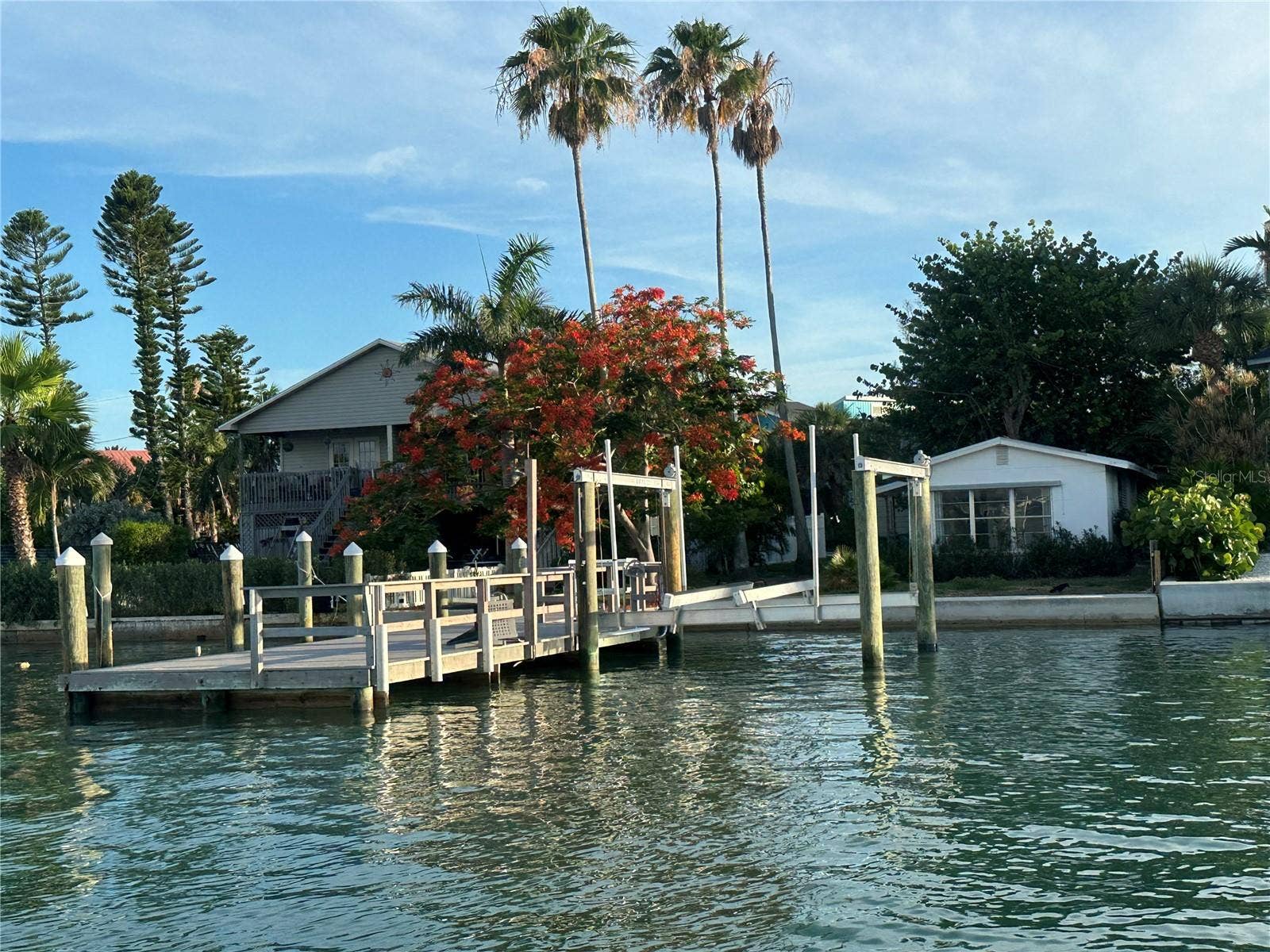 8405 BAYSHORE DRIVE, Treasure Island, FL 33706 8405 BAYSHORE DRIVE, Treasure Island, FL 33706