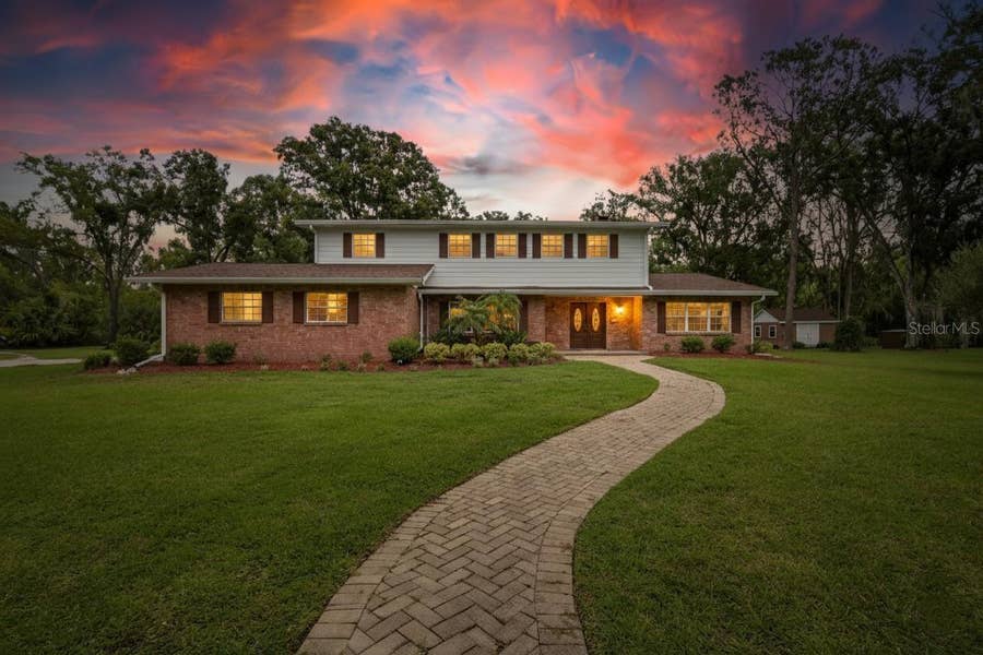 Property photo for 1502 AZALEA STREET, Plant City, FL