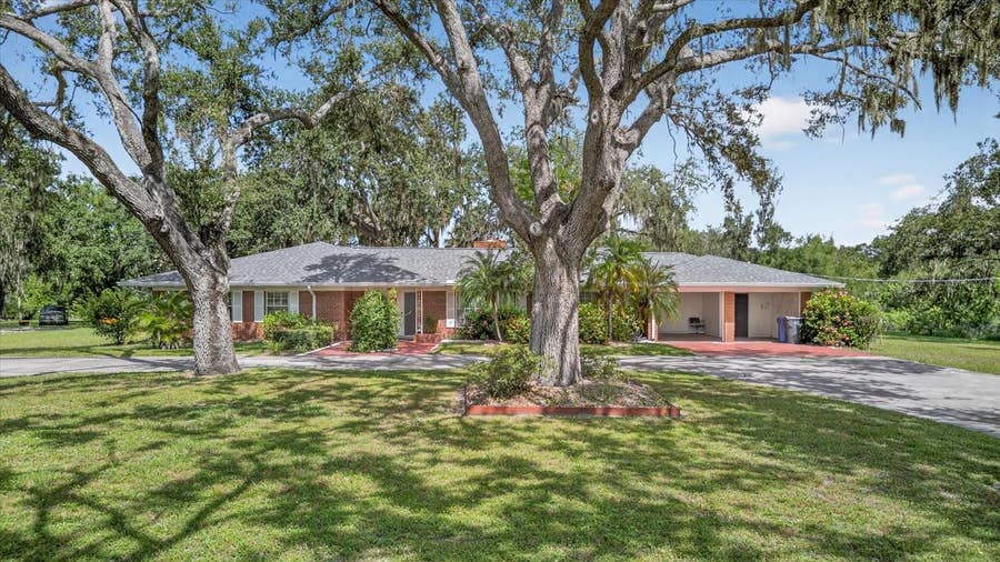 Property photo for 506 3RD AVENUE SE, Ruskin, FL