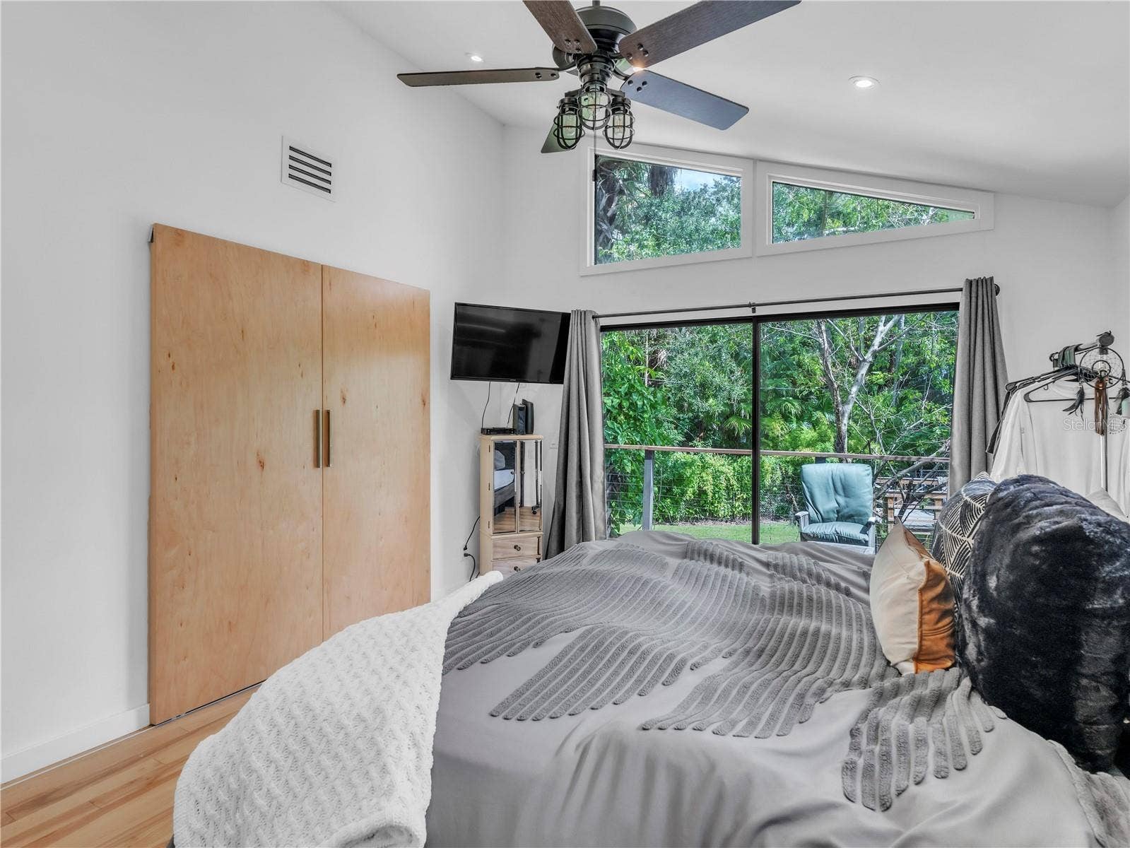 43 HAMILTON HEATH DRIVE, Tampa, FL 33604