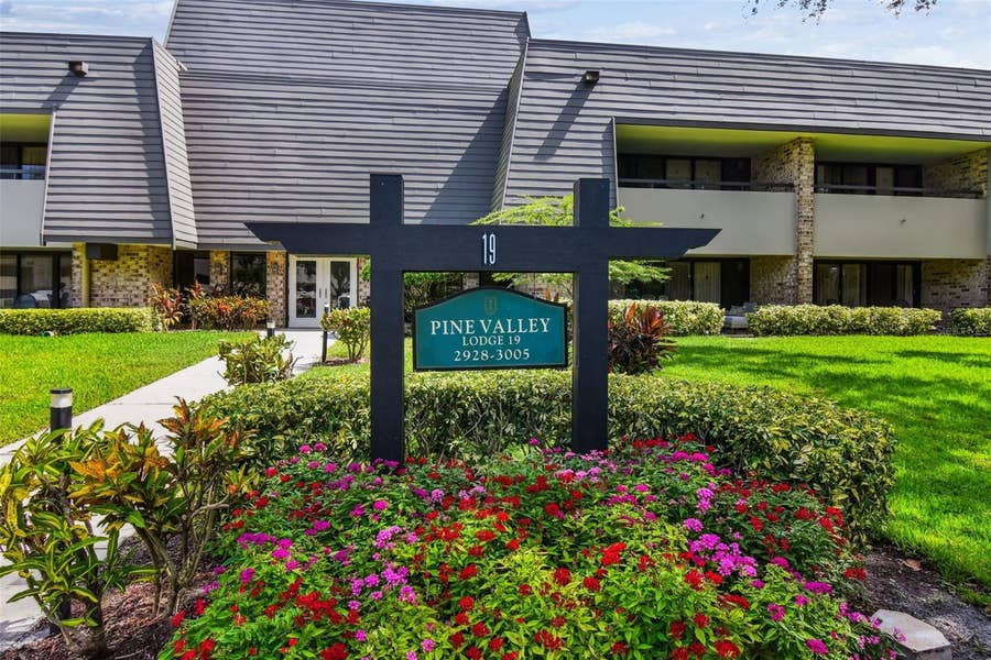 Property photo for 36750 US HIGHWAY 19 N, #19213, Palm Harbor, FL