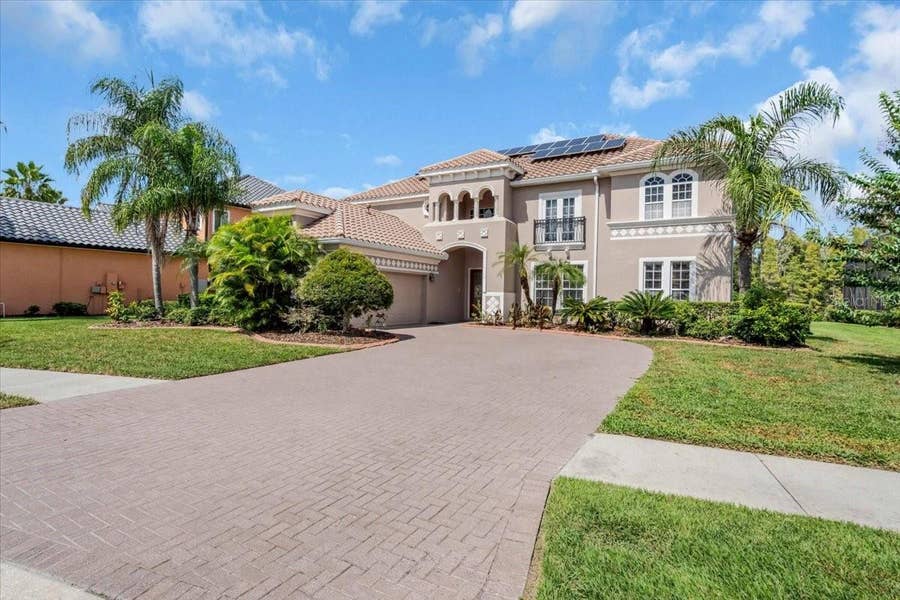 Property photo for 10561 BERMUDA ISLE DRIVE, Tampa, FL