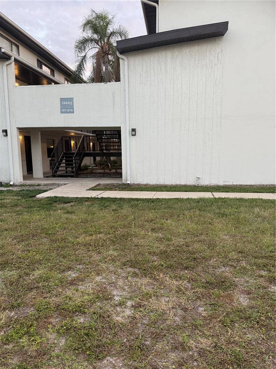Property photo for 1264 113TH AVENUE, #J102, Tampa, FL