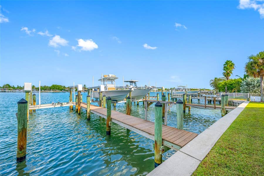 Property photo for 8575 SUNSET COURT, Treasure Island, FL