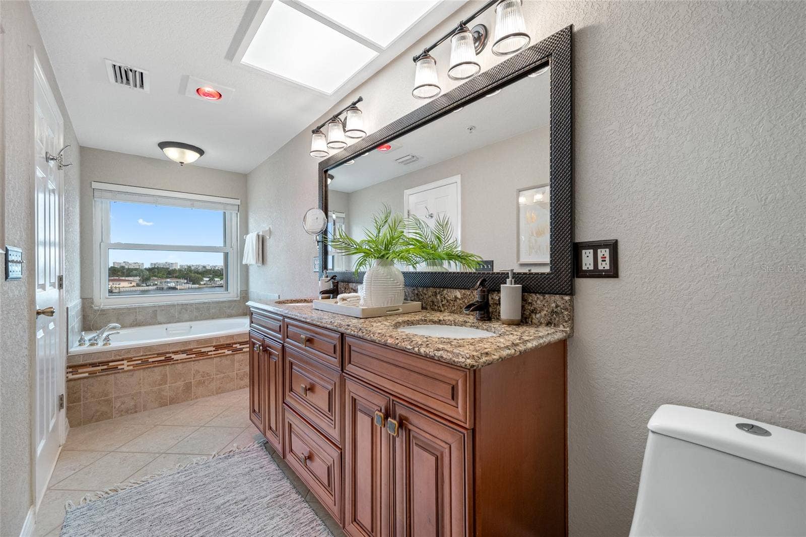 8575 SUNSET COURT, Treasure Island, FL 33706