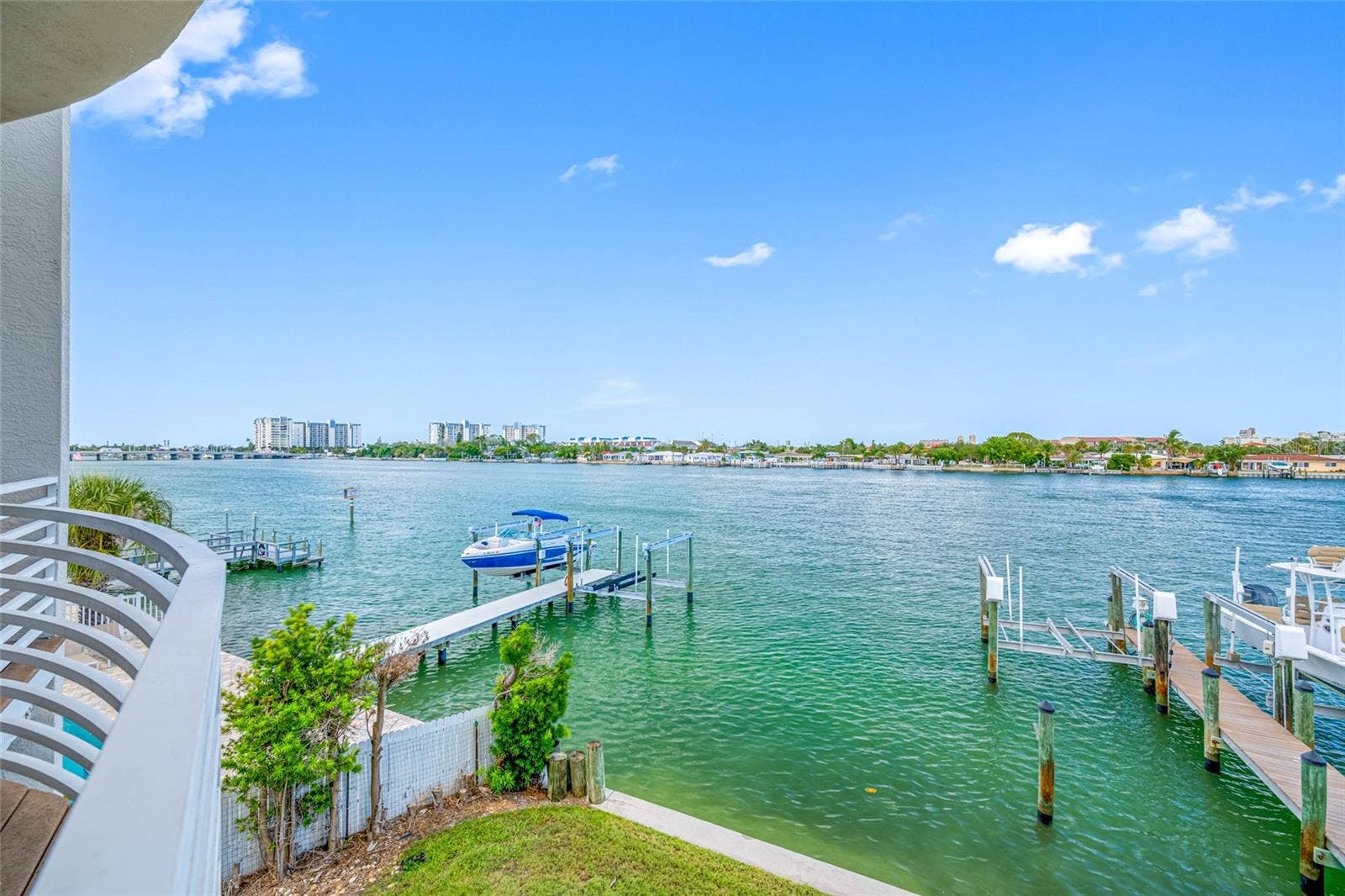 8575 SUNSET COURT, Treasure Island, FL 33706