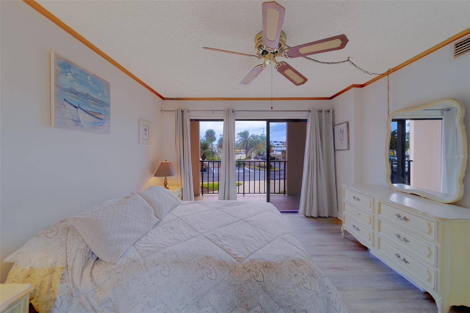 51 ISLAND WAY, #101, Clearwater Beach, FL 33767