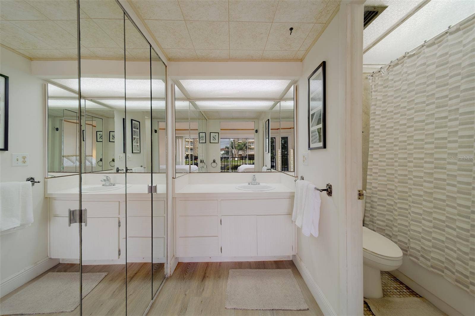 51 ISLAND WAY, #101, Clearwater Beach, FL 33767