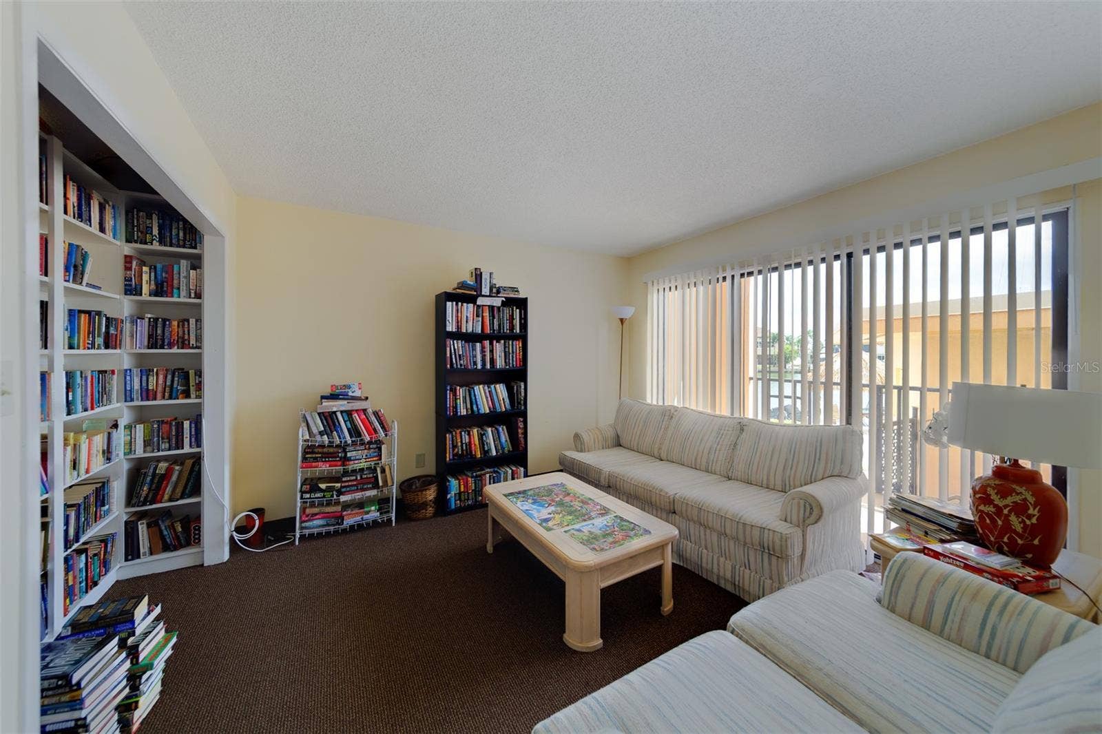 Club House Library