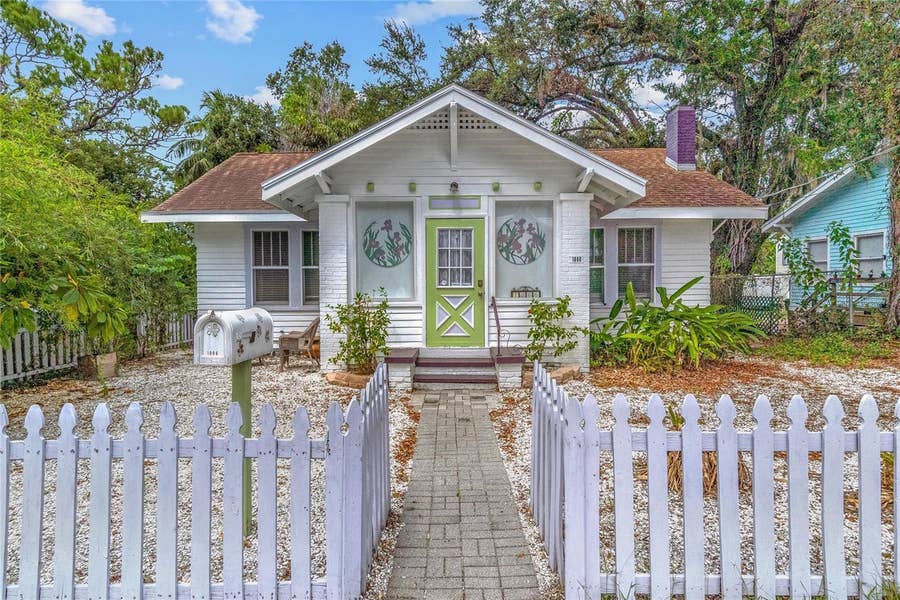 Property photo for 1006 11TH AVENUE W, Bradenton, FL