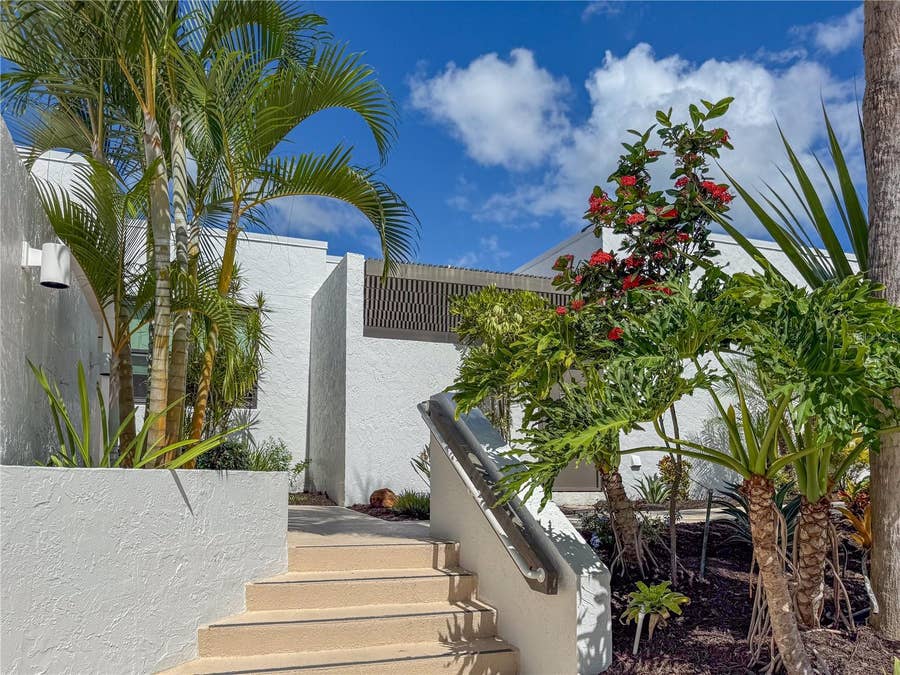 Property photo for 609 BAYPORT WAY, #609, Longboat Key, FL