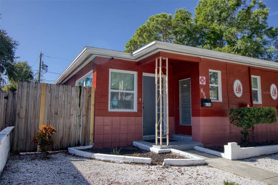 Property photo for 634 15 AVENUE S, St Petersburg, FL