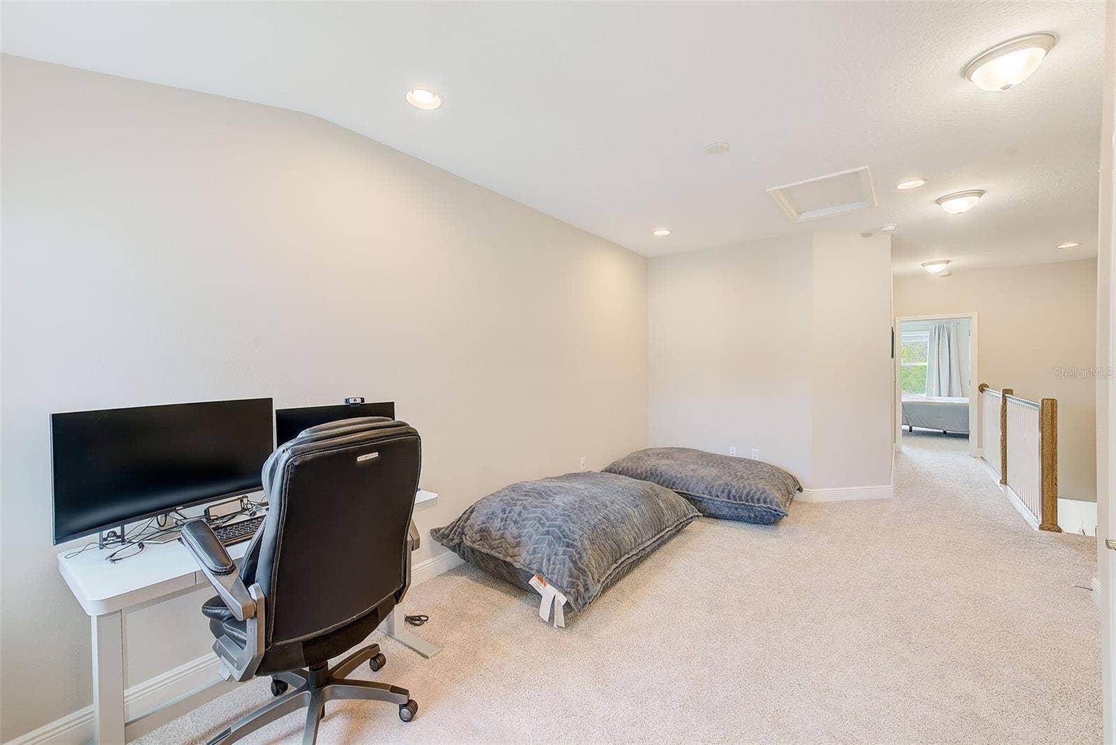 2441 FOGGY CREEK CIRCLE, Clearwater, FL 33764 2441 FOGGY CREEK CIRCLE, Clearwater, FL 33764