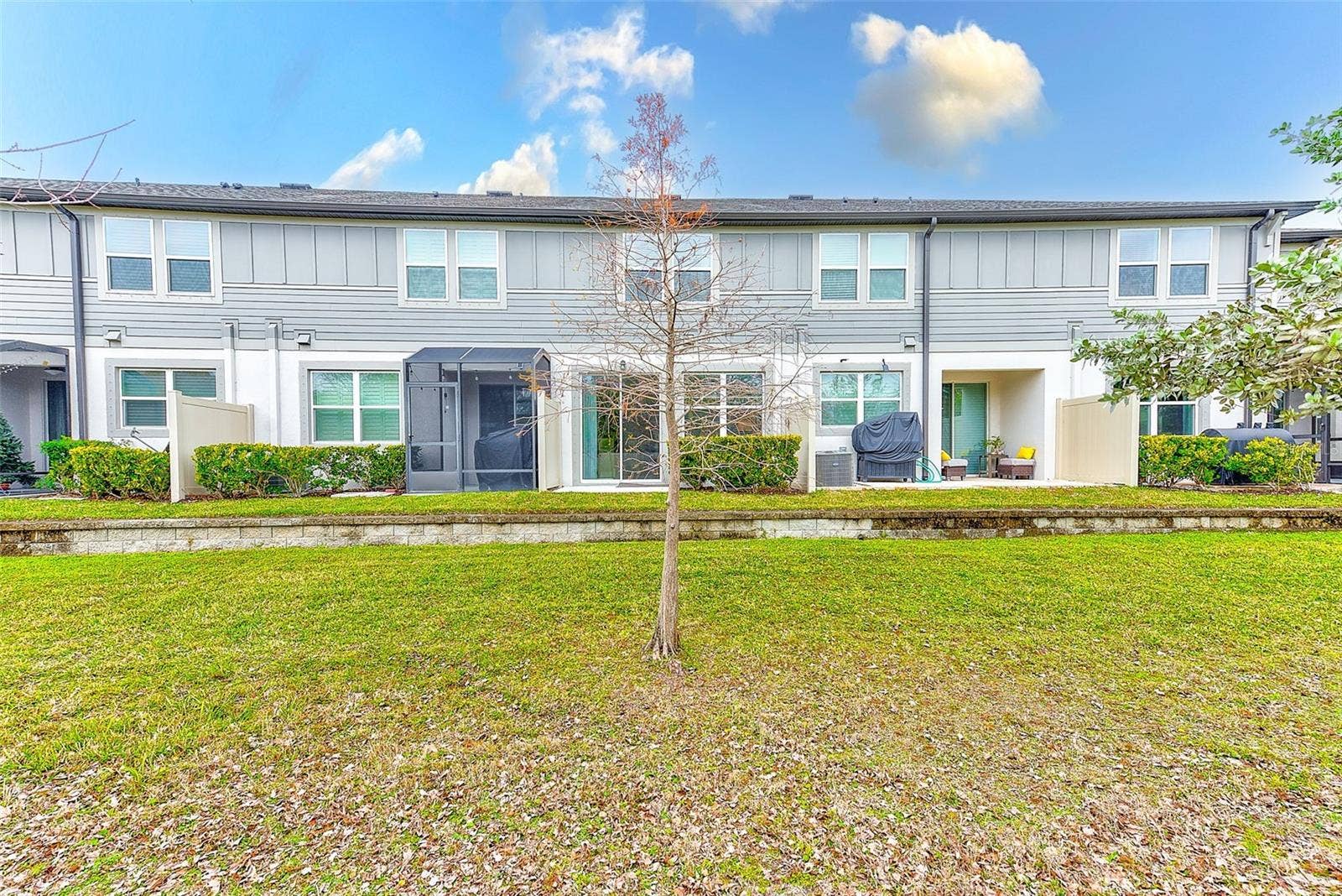 2441 FOGGY CREEK CIRCLE, Clearwater, FL 33764 2441 FOGGY CREEK CIRCLE, Clearwater, FL 33764