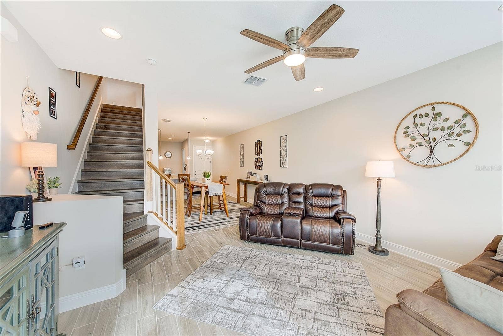 2441 FOGGY CREEK CIRCLE, Clearwater, FL 33764 2441 FOGGY CREEK CIRCLE, Clearwater, FL 33764