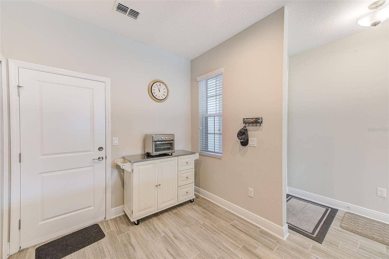 2441 FOGGY CREEK CIRCLE, Clearwater, FL 33764 2441 FOGGY CREEK CIRCLE, Clearwater, FL 33764