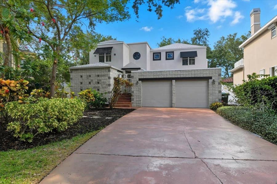 Property photo for 2713 CHAMBRAY LANE, Tampa, FL