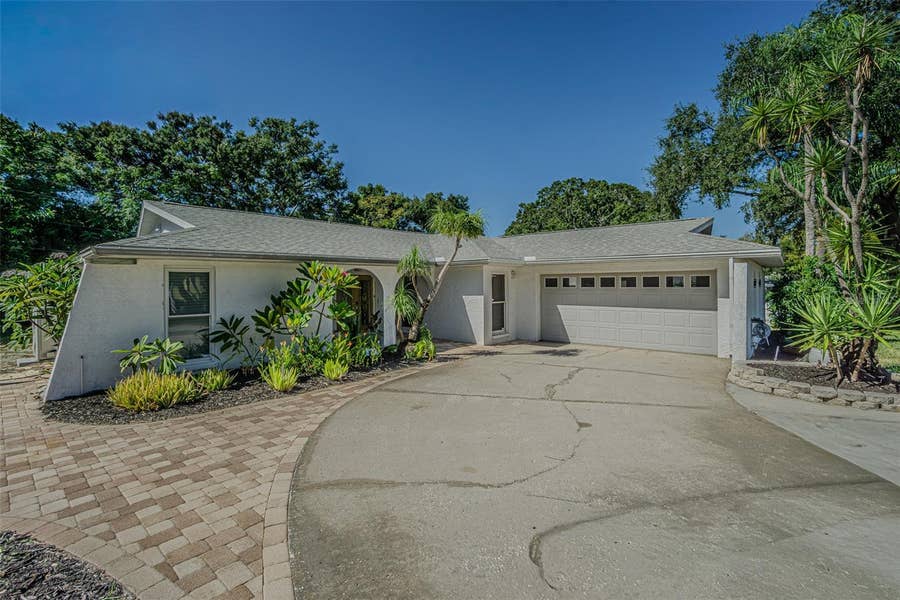 Property photo for 565 SANDY HOOK ROAD, Palm Harbor, FL