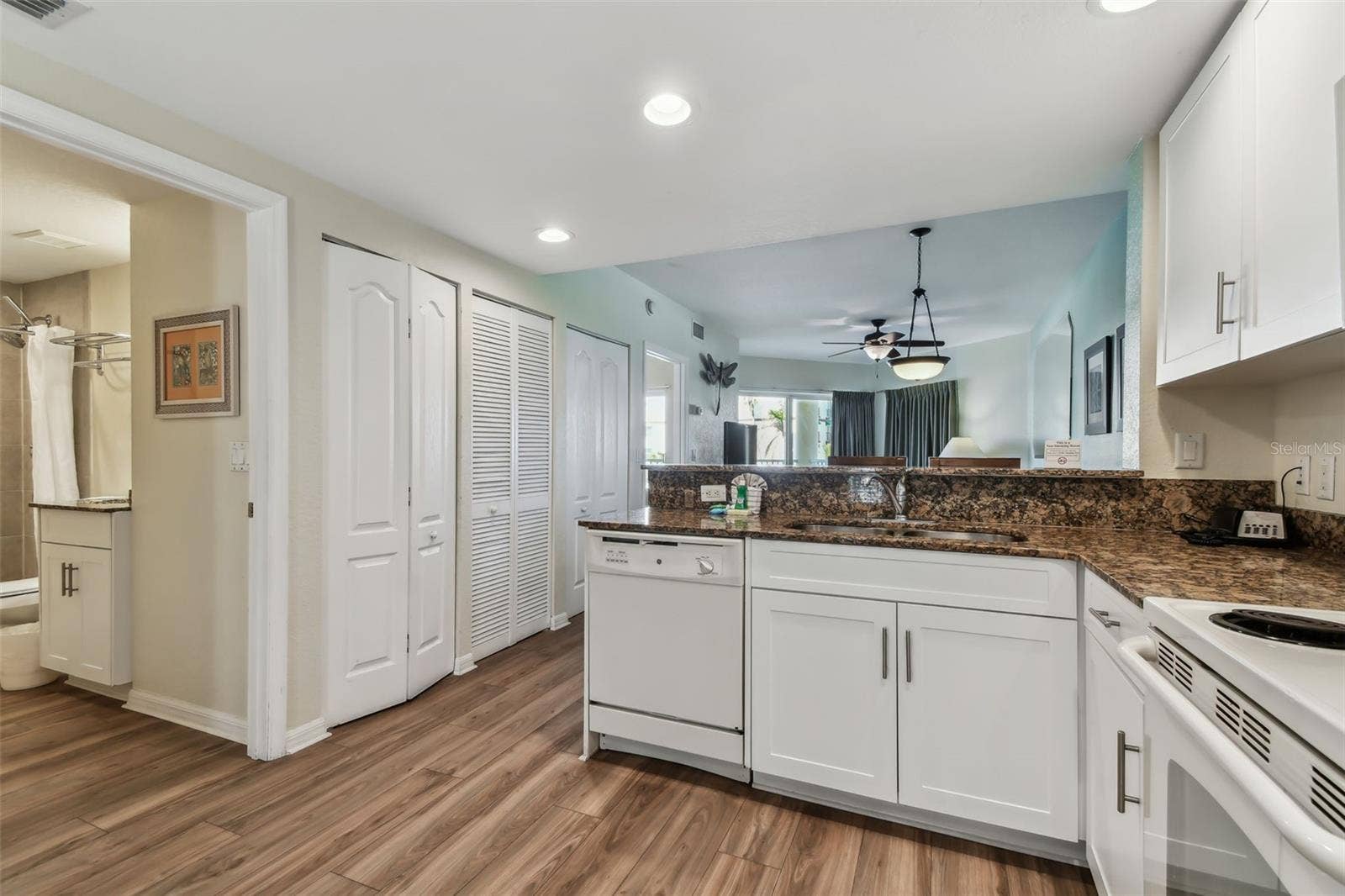 12000 GULF BOULEVARD, #309N, Treasure Island, FL 33706 12000 GULF BOULEVARD, #309N, Treasure Island, FL 33706