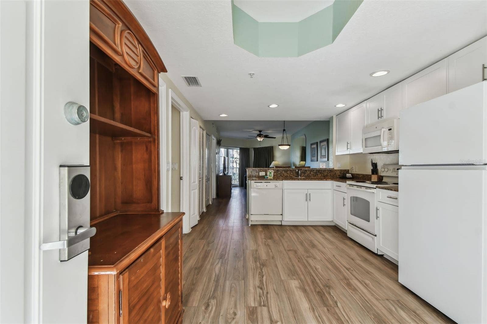 12000 GULF BOULEVARD, #309N, Treasure Island, FL 33706 12000 GULF BOULEVARD, #309N, Treasure Island, FL 33706