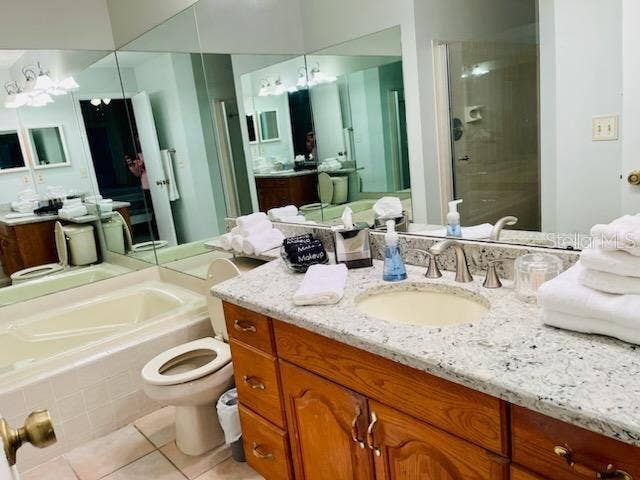 Master bath double sinks