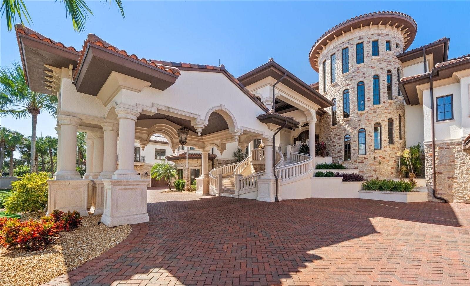 1700 GULF BOULEVARD, Belleair Beach, FL 33786 1700 GULF BOULEVARD, Belleair Beach, FL 33786