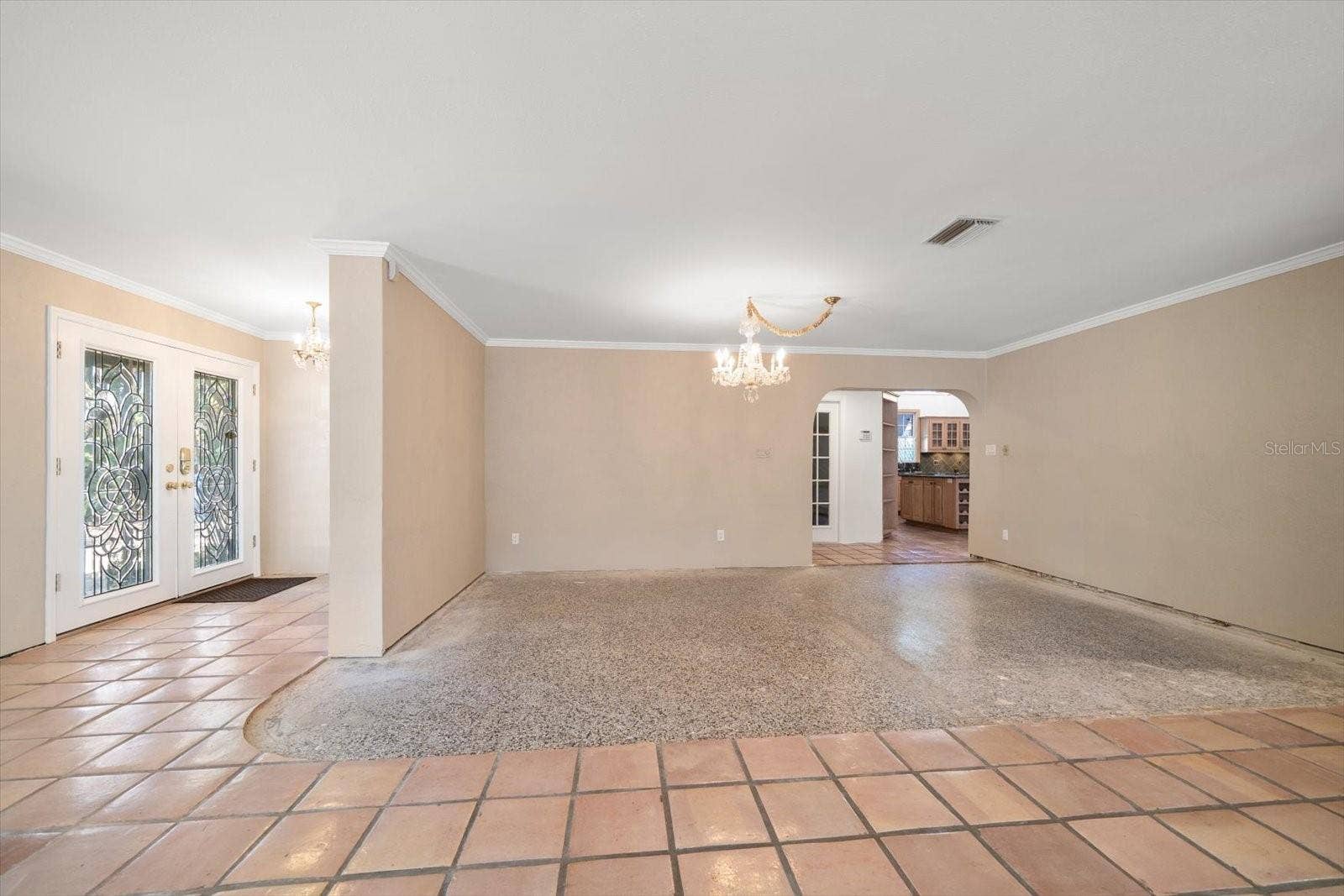 3033 82ND WAY N, St Petersburg, FL 33710 3033 82ND WAY N, St Petersburg, FL 33710