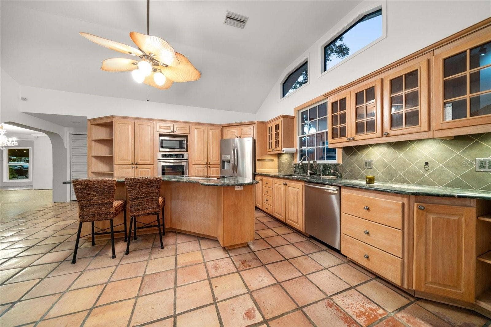 3033 82ND WAY N, St Petersburg, FL 33710 3033 82ND WAY N, St Petersburg, FL 33710