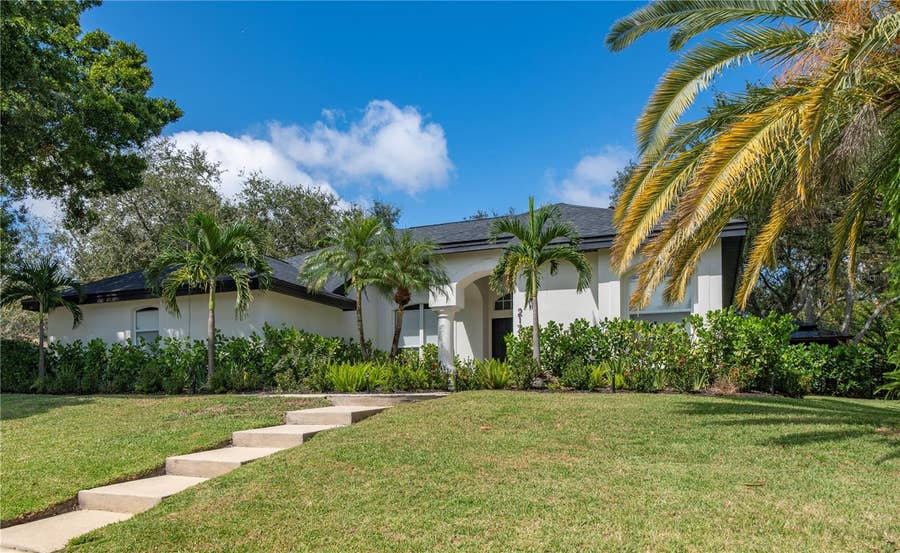 Property photo for 217 HIGHLAND WOODS DRIVE, Safety Harbor, FL