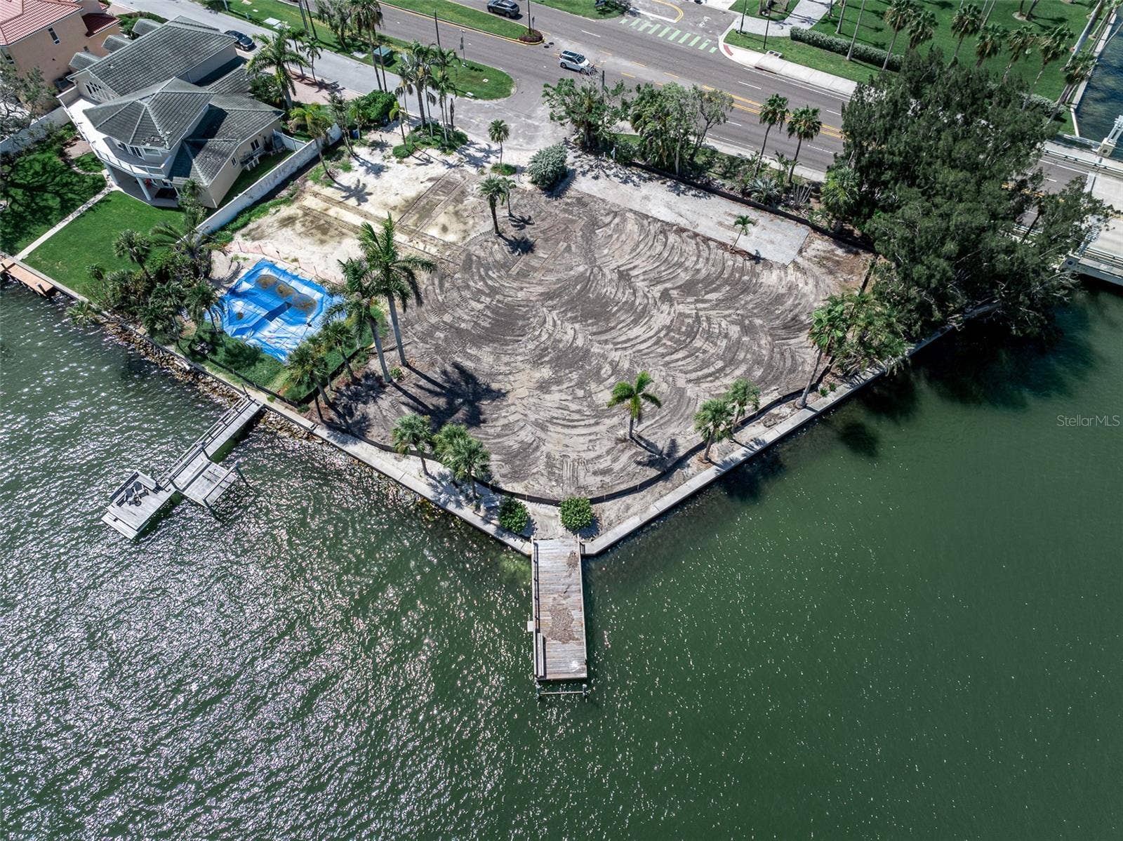 1 PARADISE LANE, Treasure Island, FL 33706 Expansive lot with Dock Reach for Renovation