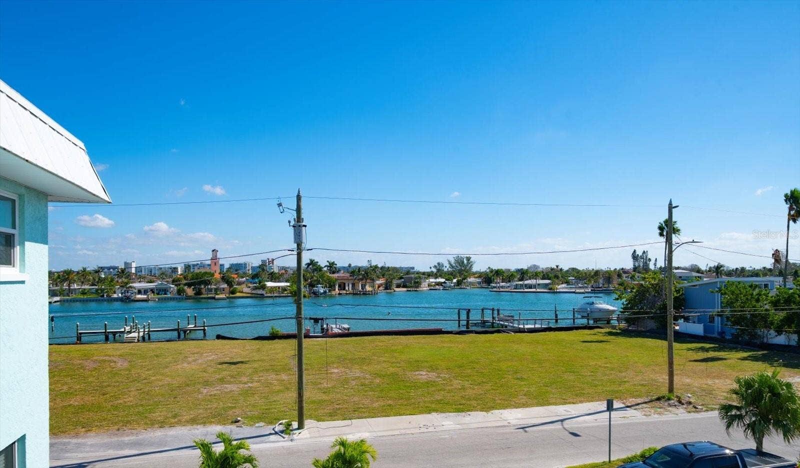 8200 BAYSHORE DRIVE, #9, Treasure Island, FL 33706 8200 BAYSHORE DRIVE, #9, Treasure Island, FL 33706