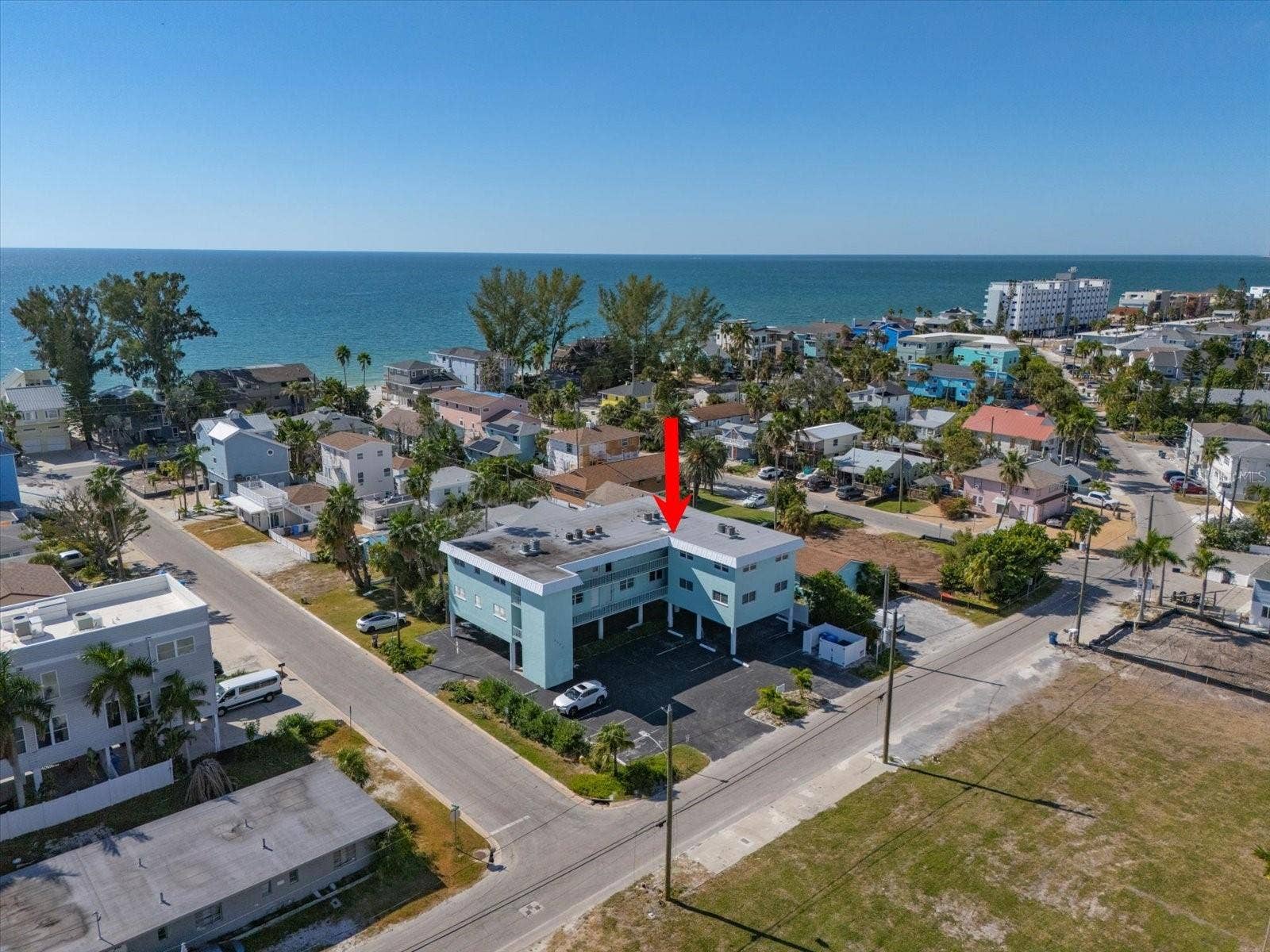 8200 BAYSHORE DRIVE, #9, Treasure Island, FL 33706 8200 BAYSHORE DRIVE, #9, Treasure Island, FL 33706