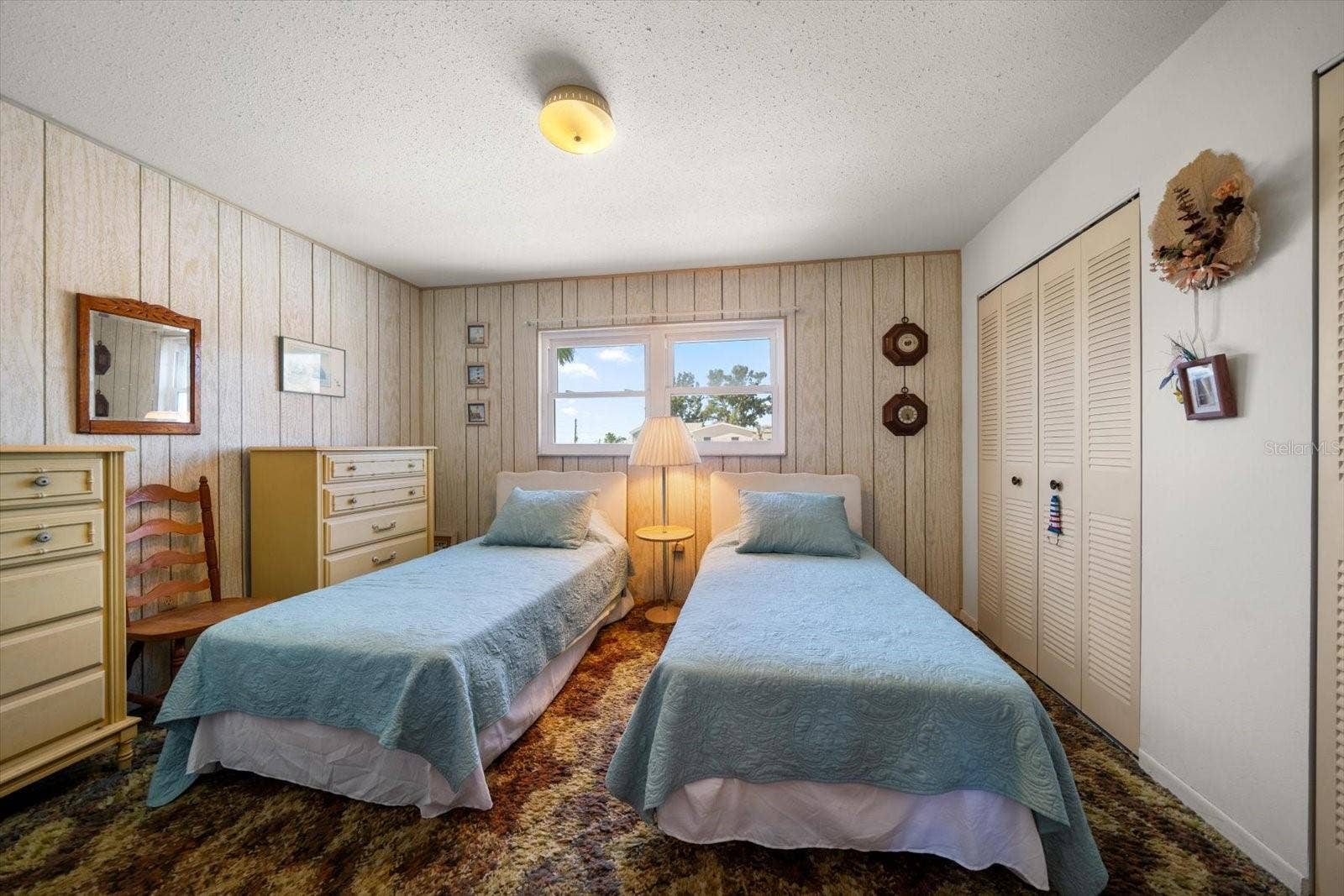 8200 BAYSHORE DRIVE, #9, Treasure Island, FL 33706 8200 BAYSHORE DRIVE, #9, Treasure Island, FL 33706