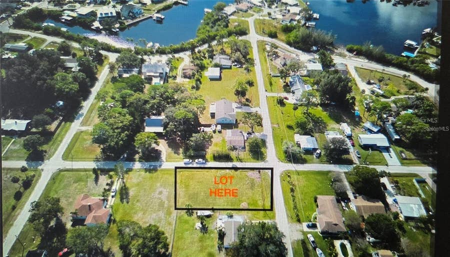 Property photo for 201 6TH STREET NW, Ruskin, FL