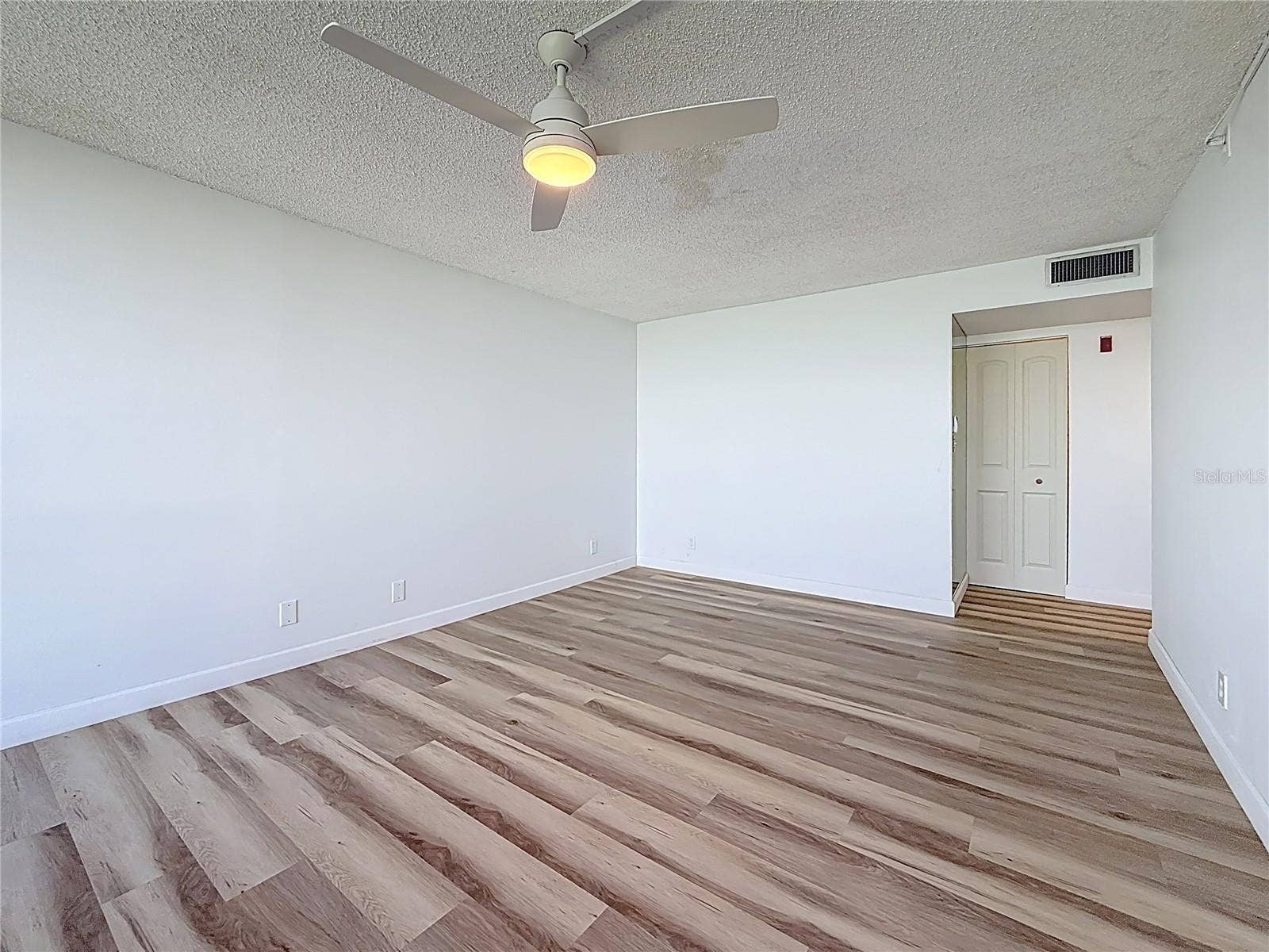 1 KEY CAPRI, #201E, Treasure Island, FL 33706 1 KEY CAPRI, #201E, Treasure Island, FL 33706