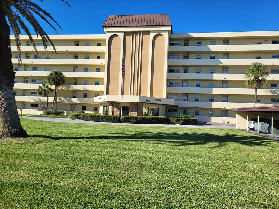 Property photo for 4650 COVE CIRCLE, #611, St Petersburg, FL