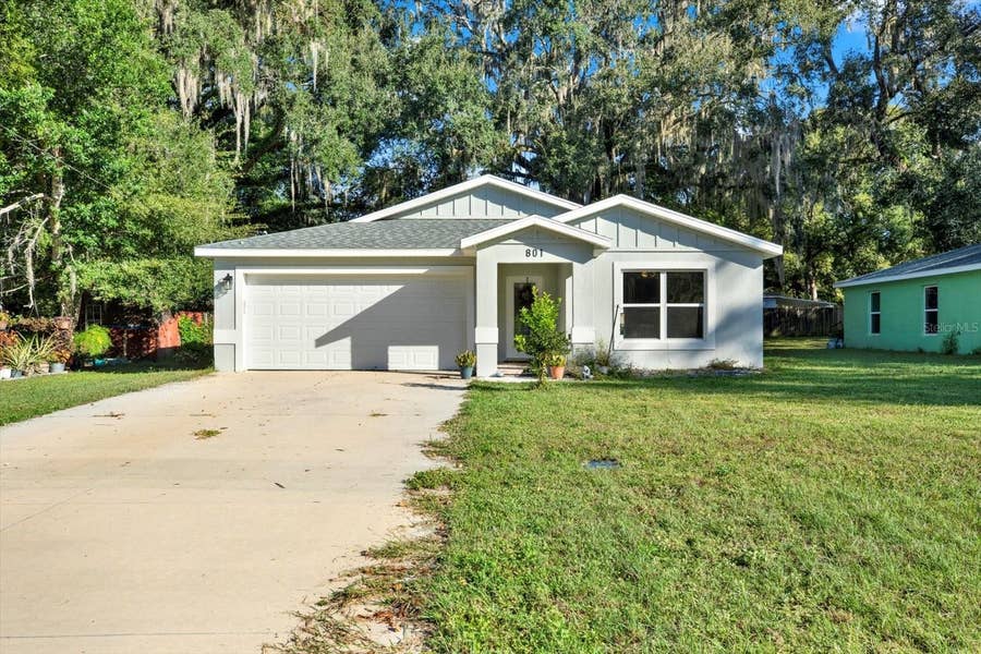 Property photo for 801 OSCEOLA AVENUE, Wildwood, FL