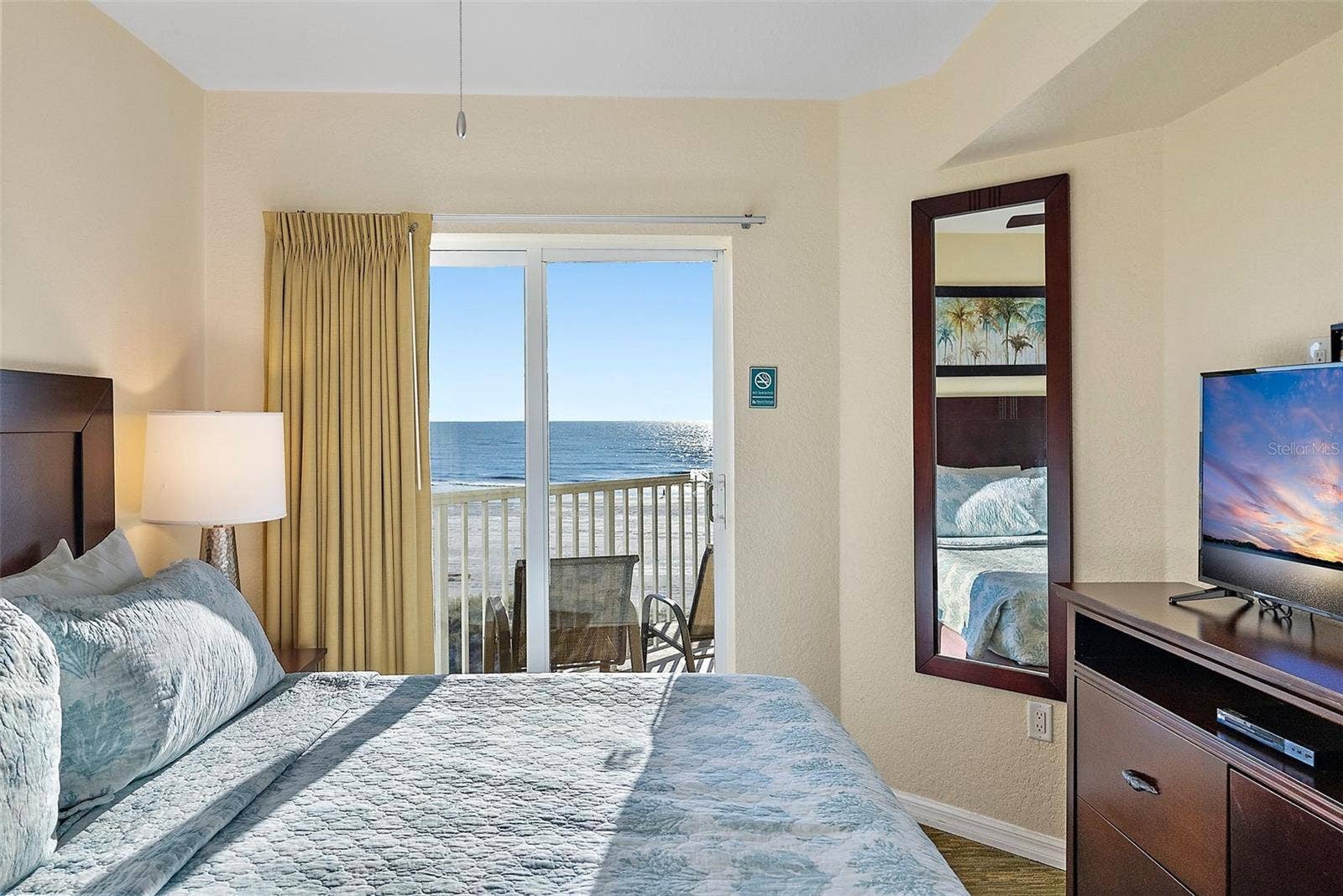 12000 GULF BOULEVARD, #501-W, Treasure Island, FL 33706 12000 GULF BOULEVARD, #501-W, Treasure Island, FL 33706