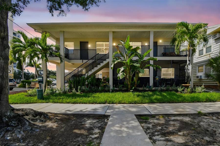 Property photo for 210 6TH AVENUE N, #9, St Petersburg, FL
