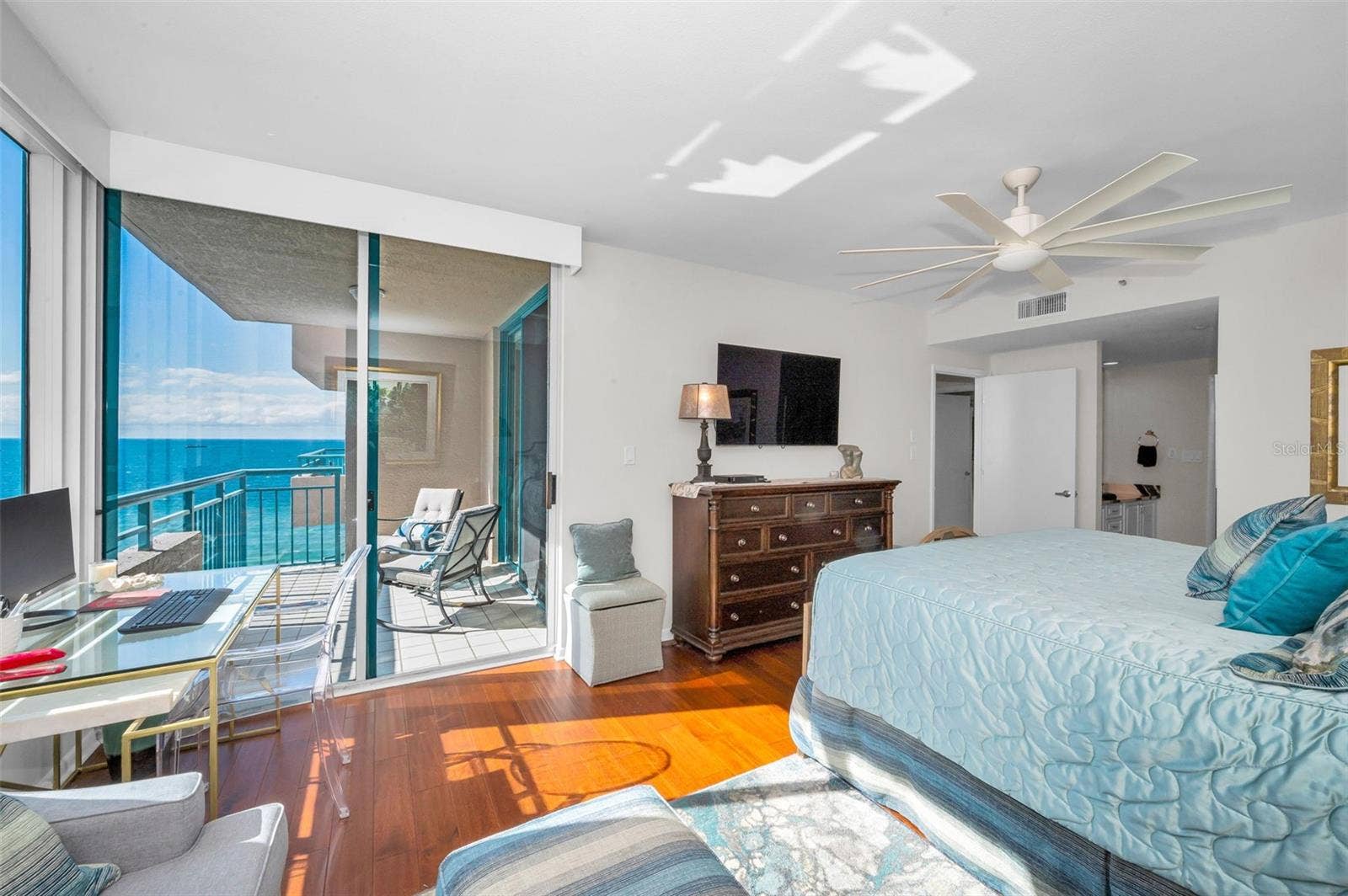 1520 GULF BOULEVARD, #1101, Clearwater Beach, FL 33767
