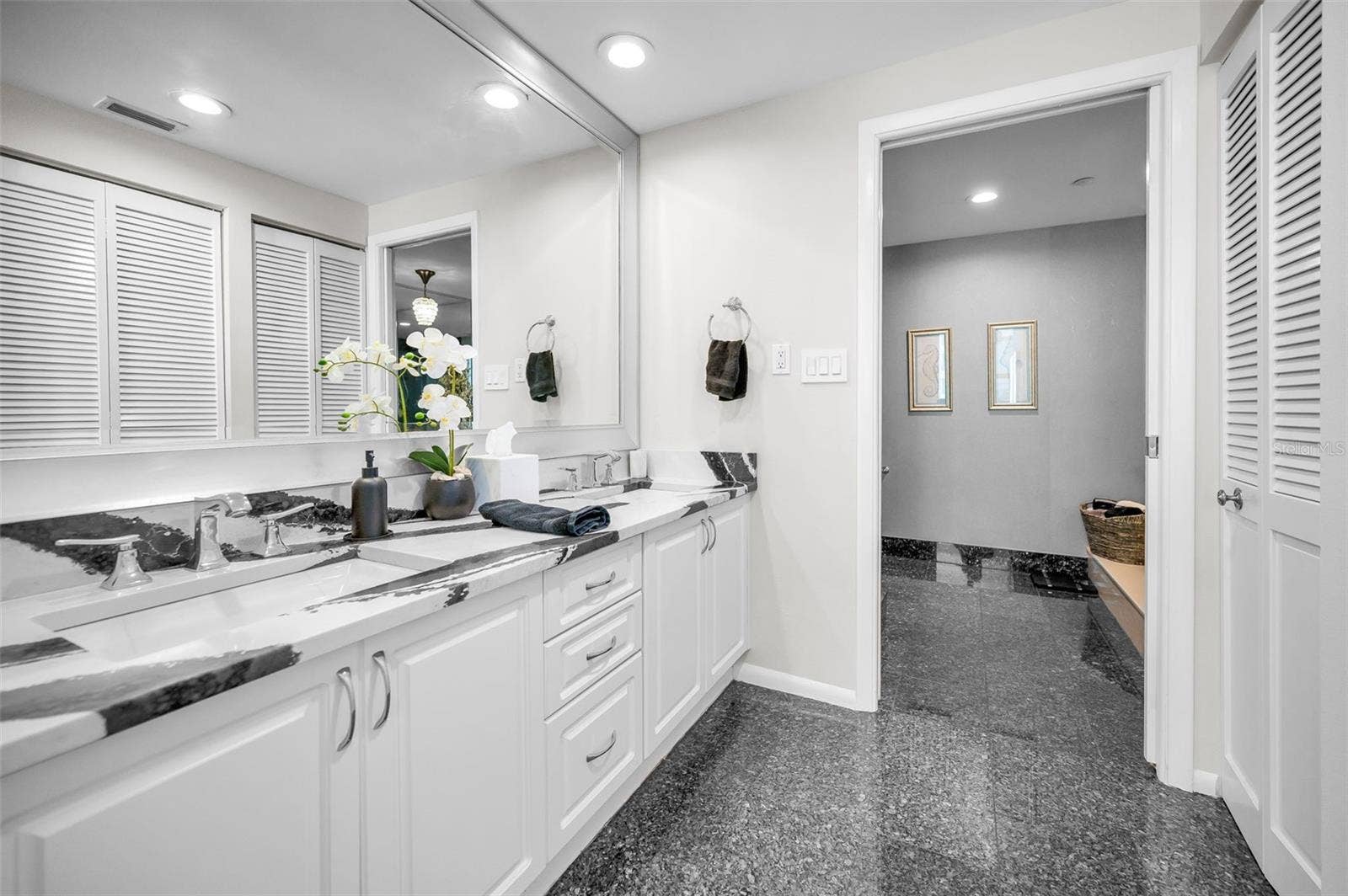 1520 GULF BOULEVARD, #1101, Clearwater Beach, FL 33767