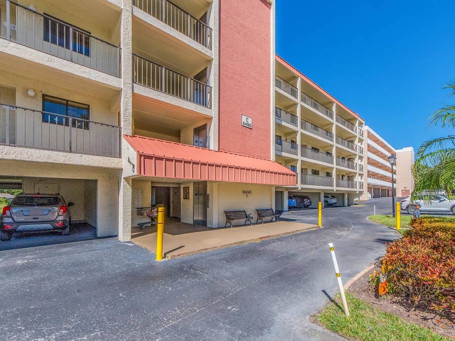 Property photo for 9490 HARBOR GREENS WAY, #305, Seminole, FL