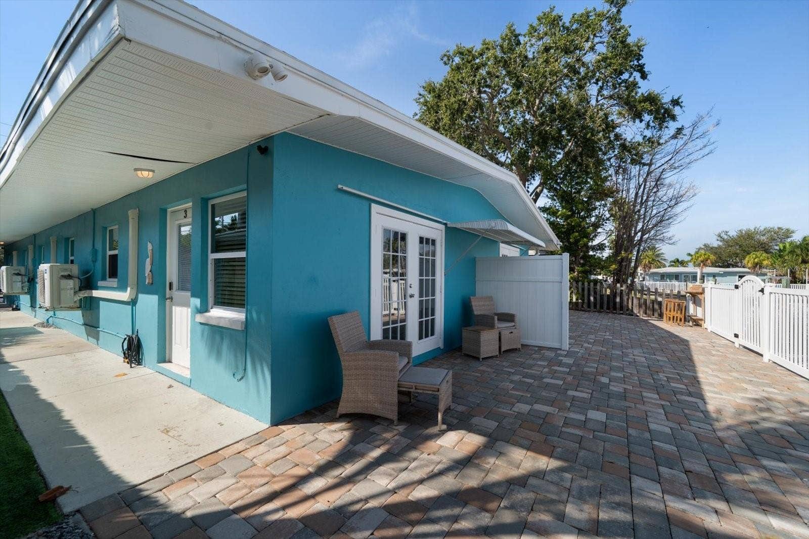 711 E GULF BOULEVARD, Indian Rocks Beach, FL 33785