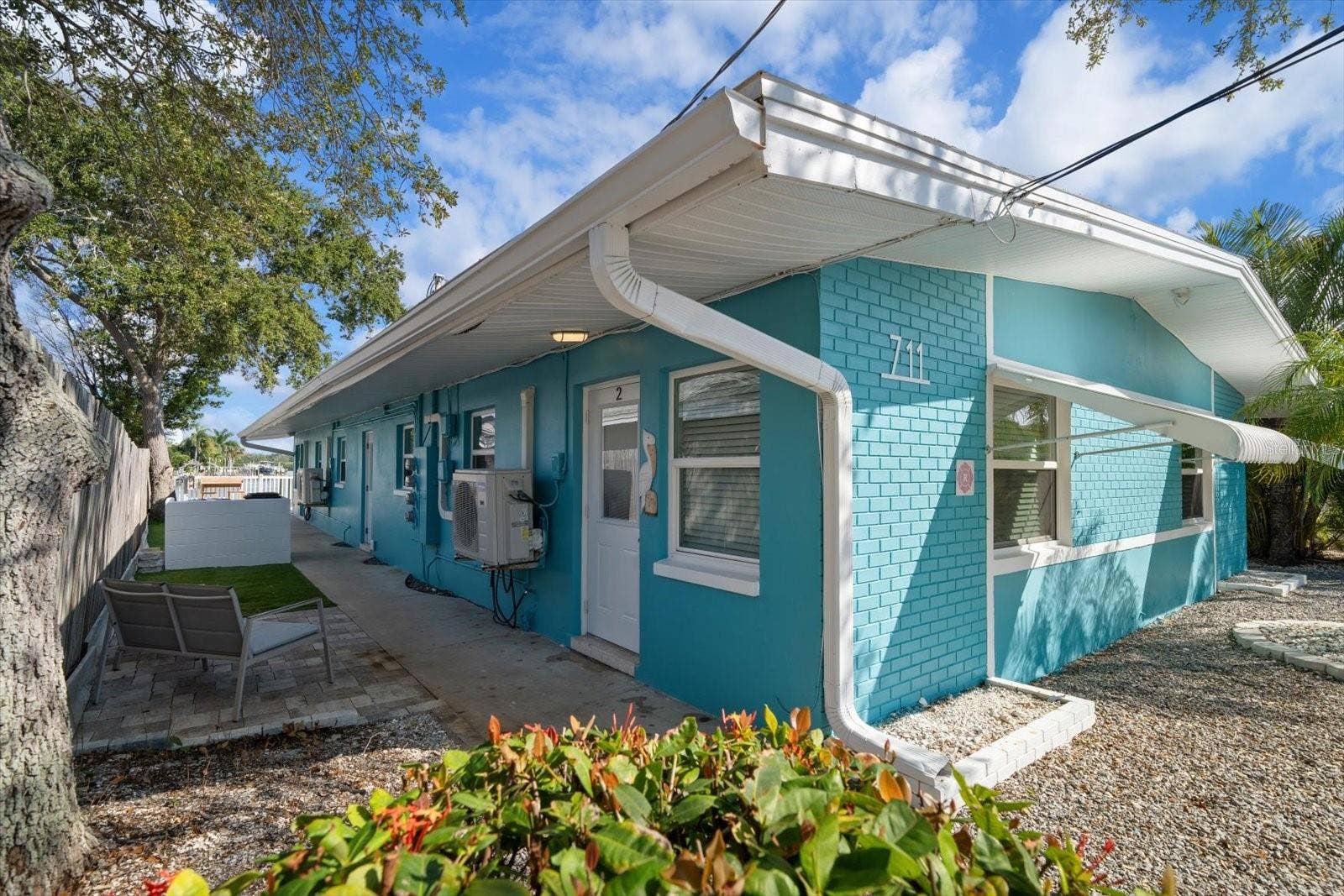 711 E GULF BOULEVARD, Indian Rocks Beach, FL 33785