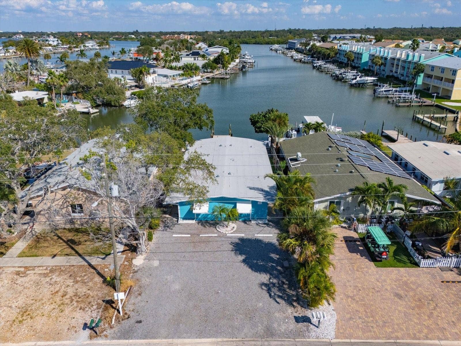 711 E GULF BOULEVARD, Indian Rocks Beach, FL 33785