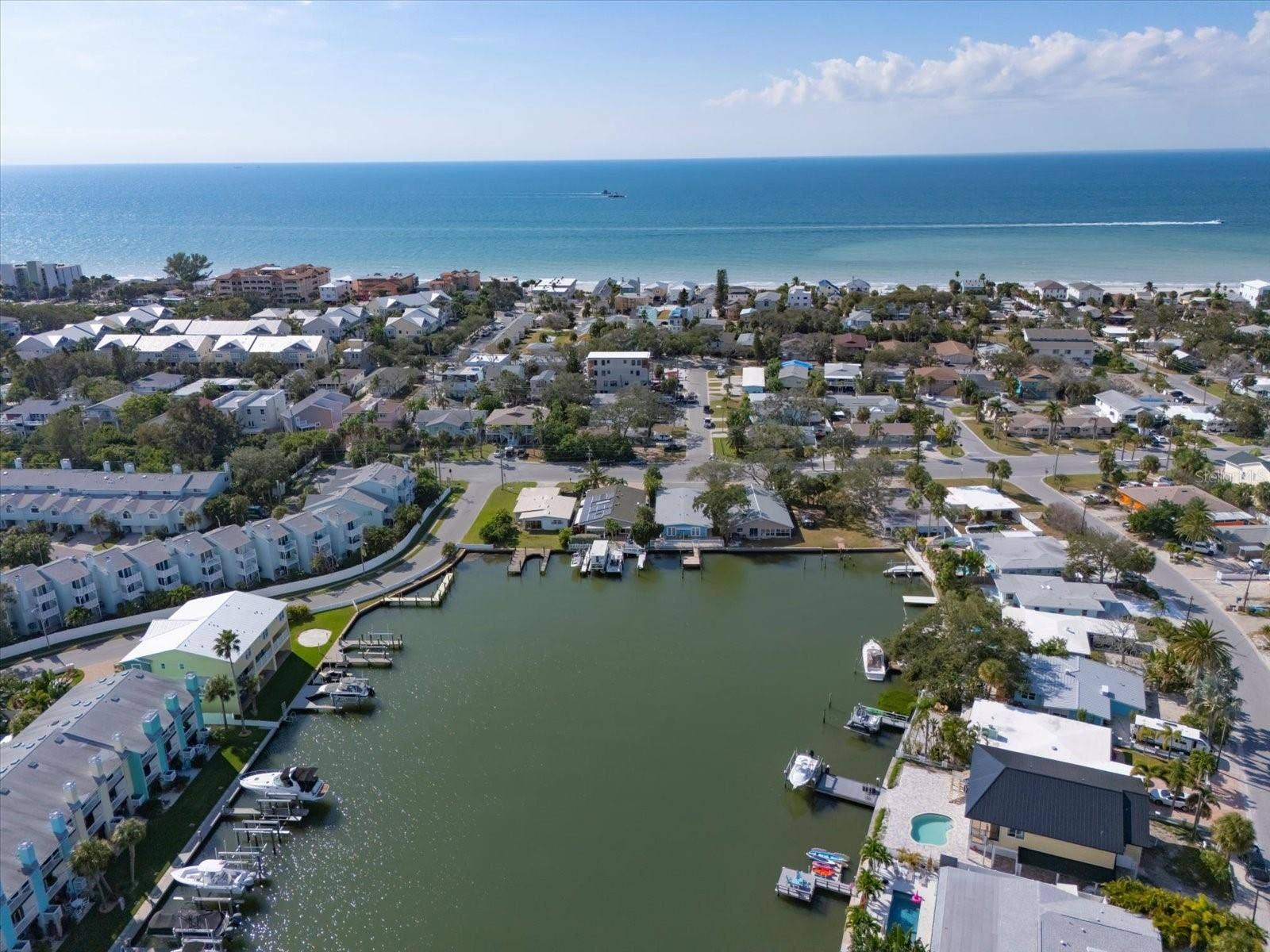 711 E GULF BOULEVARD, Indian Rocks Beach, FL 33785