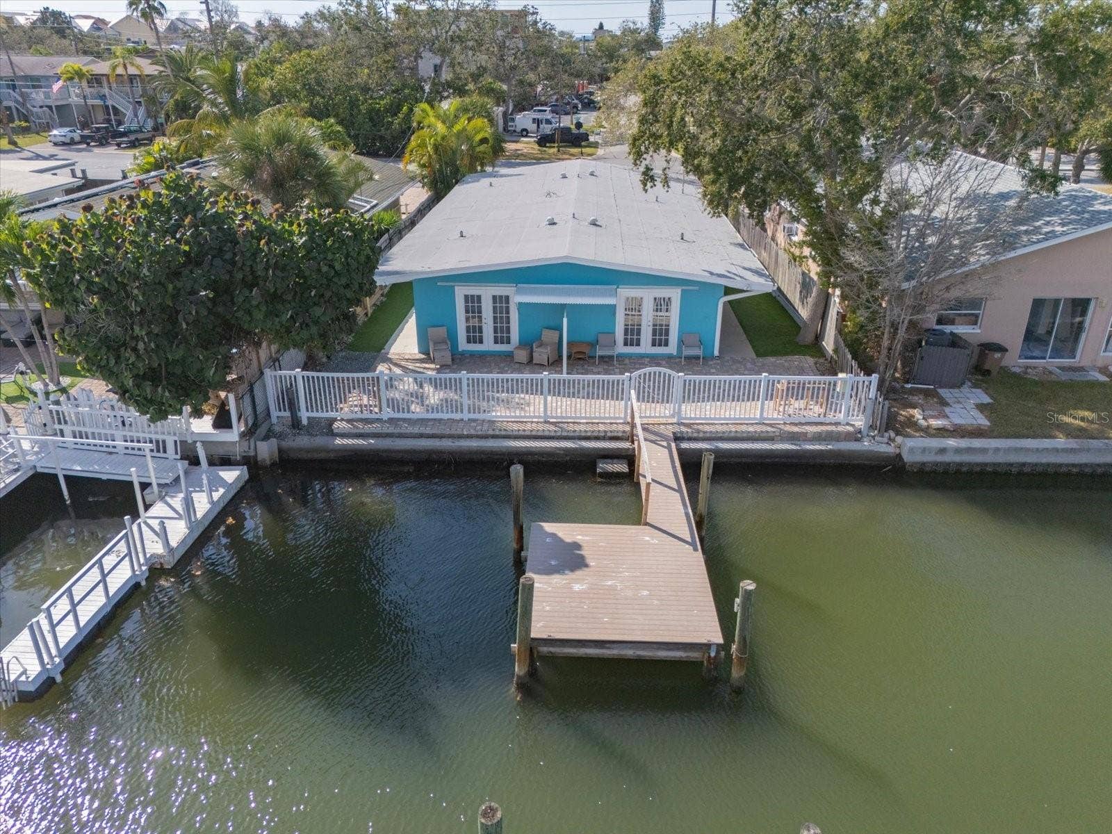 711 E GULF BOULEVARD, Indian Rocks Beach, FL 33785