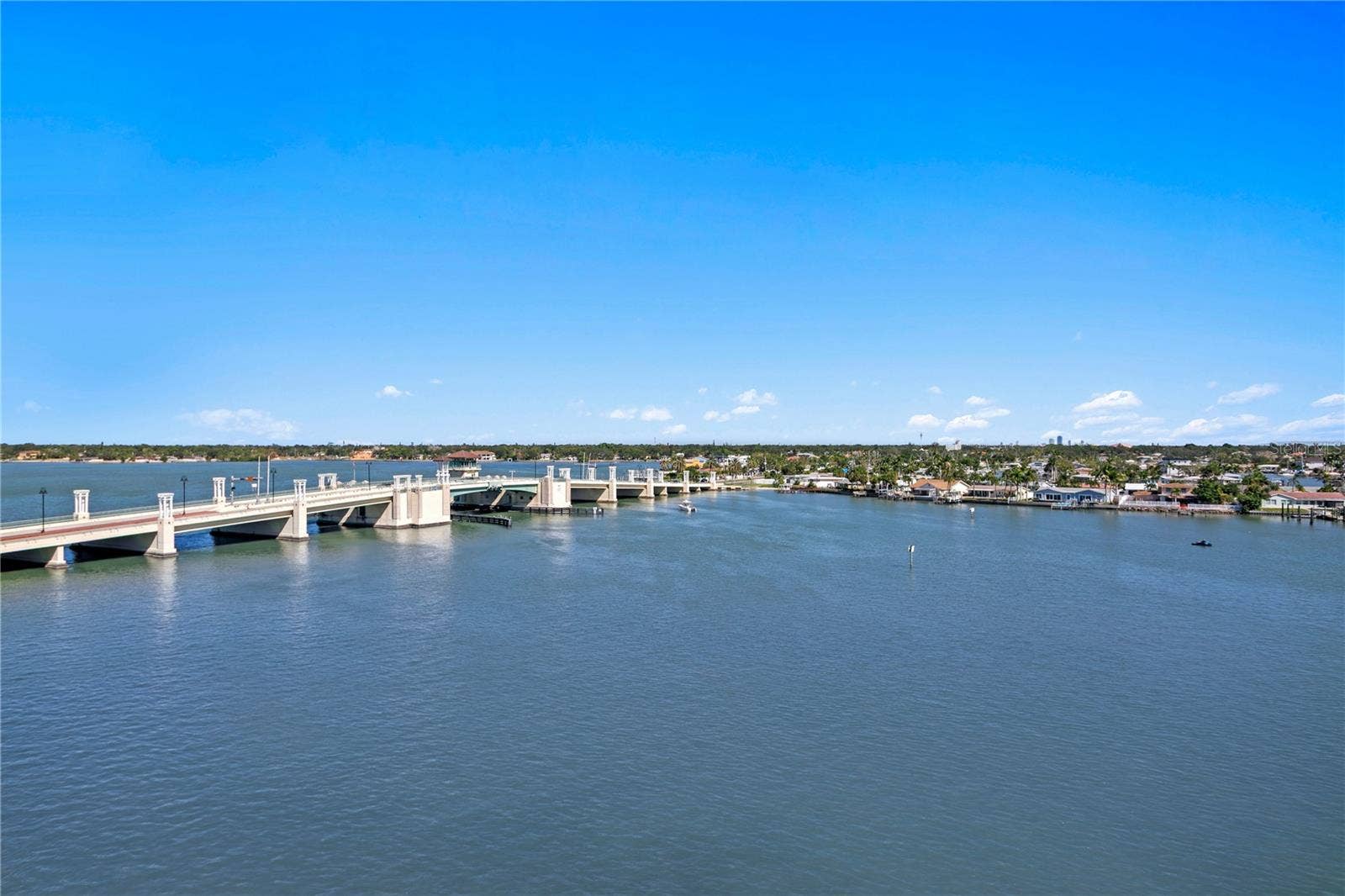 450 TREASURE ISLAND CAUSEWAY, #702, Treasure Island, FL 33706 450 TREASURE ISLAND CAUSEWAY, #702, Treasure Island, FL 33706