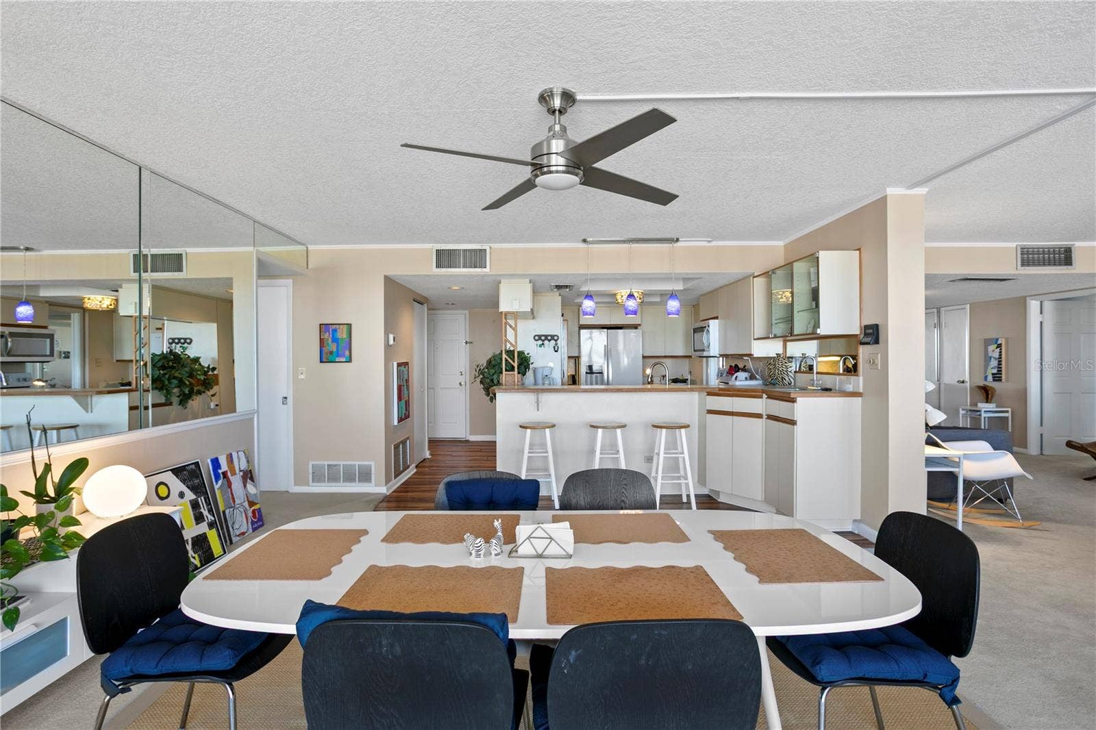 450 TREASURE ISLAND CAUSEWAY, #702, Treasure Island, FL 33706 450 TREASURE ISLAND CAUSEWAY, #702, Treasure Island, FL 33706