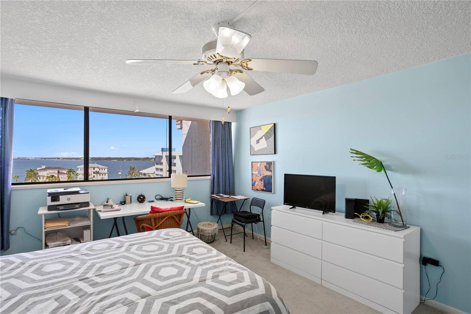450 TREASURE ISLAND CAUSEWAY, #702, Treasure Island, FL 33706 450 TREASURE ISLAND CAUSEWAY, #702, Treasure Island, FL 33706